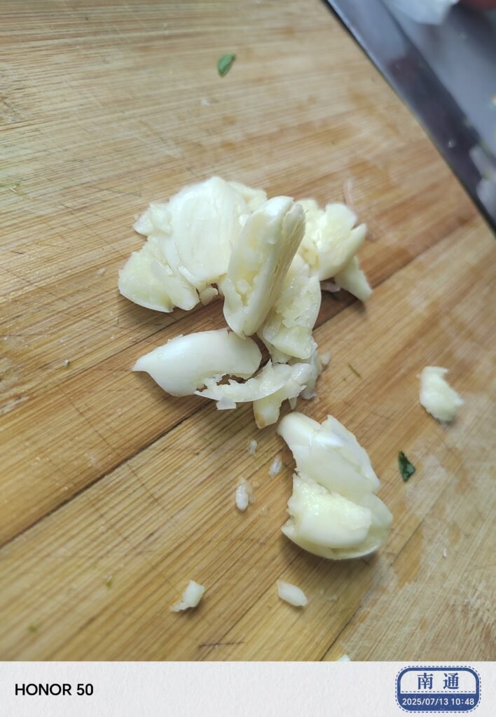 minced garlic