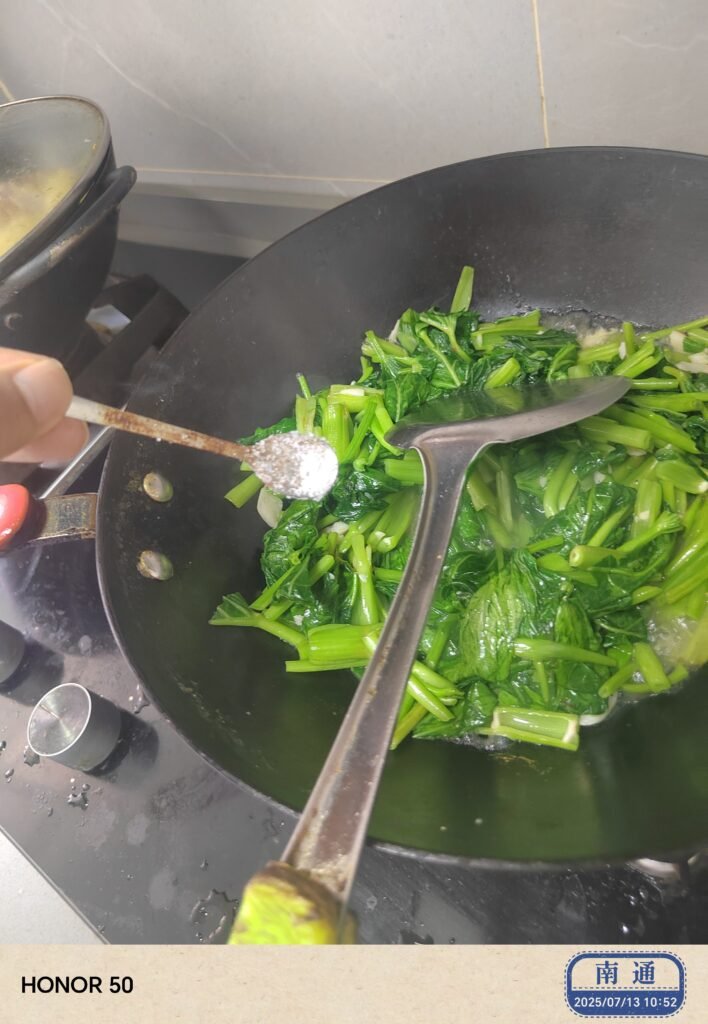 Stir-Fried Water Spinach